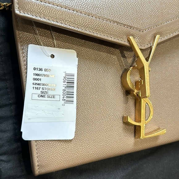 SAINT LAURENT
cassandra chain wallet in grain de poudre embossed leather NWT - Picture 8 of 8